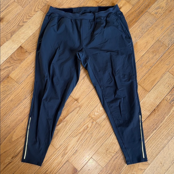 Mens Lululemon Surge Hybrid Pant size XL - Picture 1 of 5